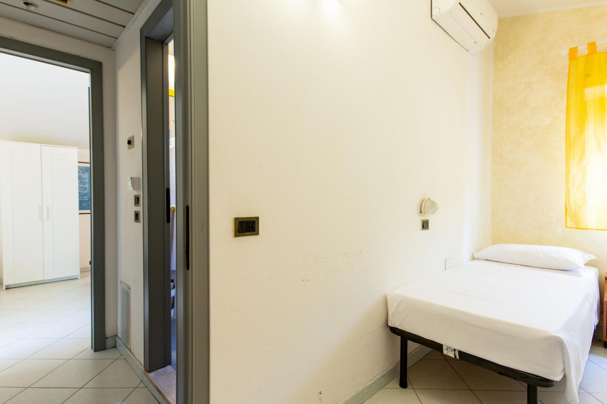 Hotel Marzia Con Piscina 里乔内 外观 照片